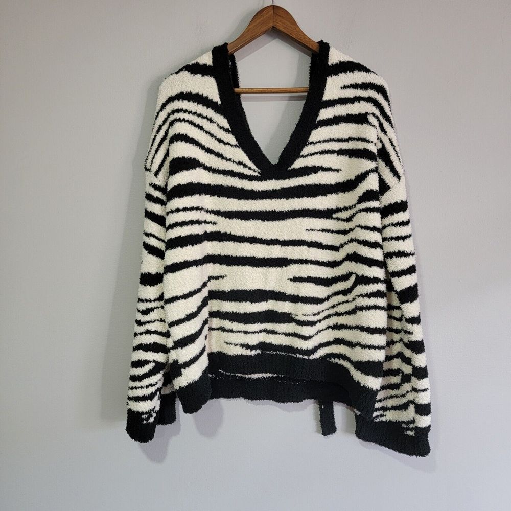 POL Zebra Print Womens M Sweater High Low Hem Back‎ Tie Soft Plush Oversized NWT